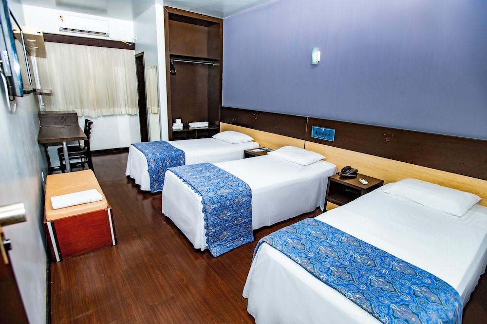 Basic Triple Room photo 1