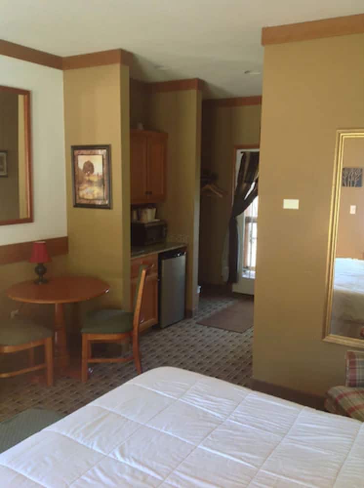 Villa, 1 King Bed, Kitchenette photo 1