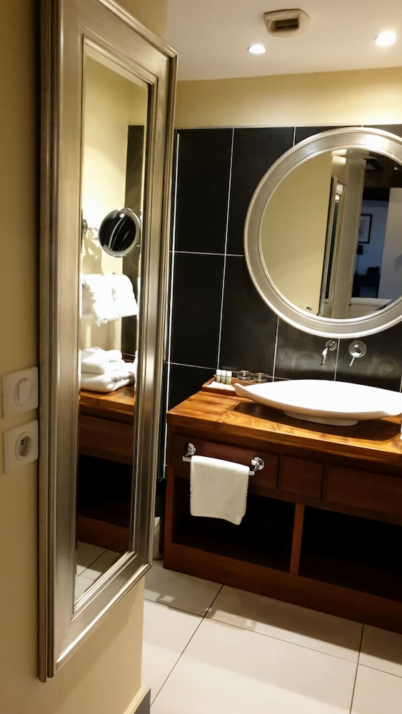 Deluxe Triple Room photo 3