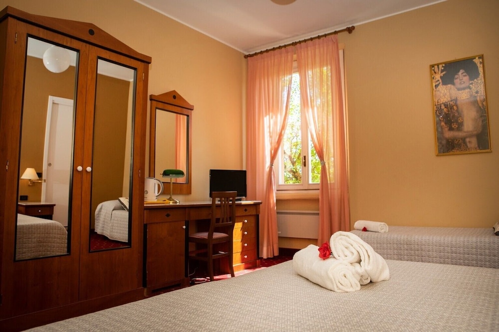 Superior Triple Room photo 1