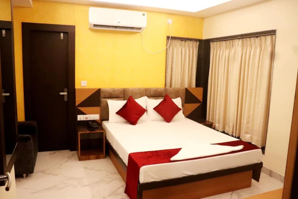 Deluxe Double Room, City View photo 1