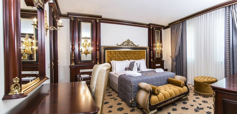 King Suite Room photo 1