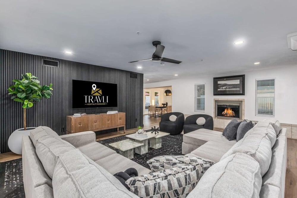 8BR Villa Lämmitetty Uima-allas Putt Grn Biljardi Pystyy 18, Kuva 9