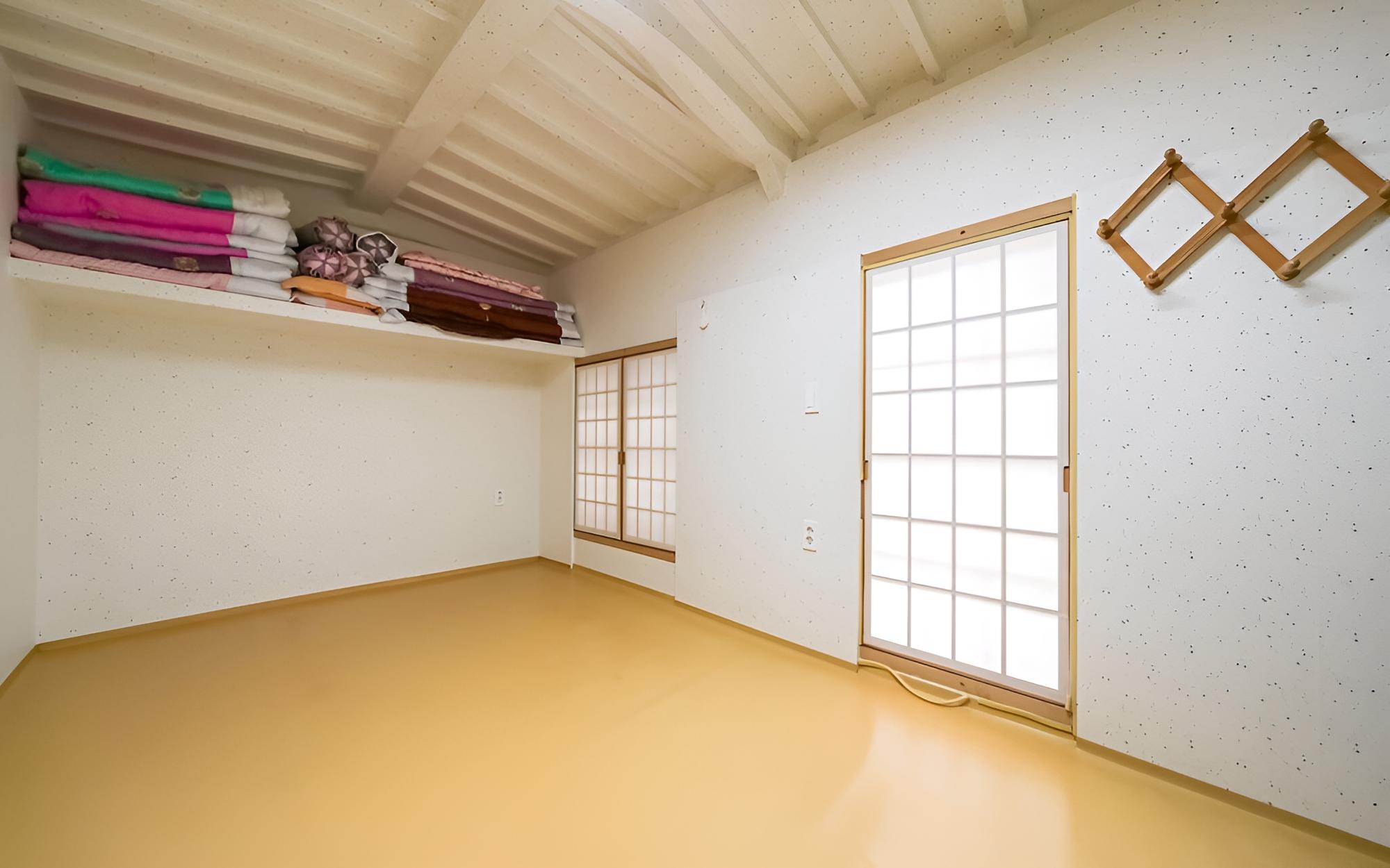 Room (Guk Room (Hwangto Ondol Room Pet Allo)
