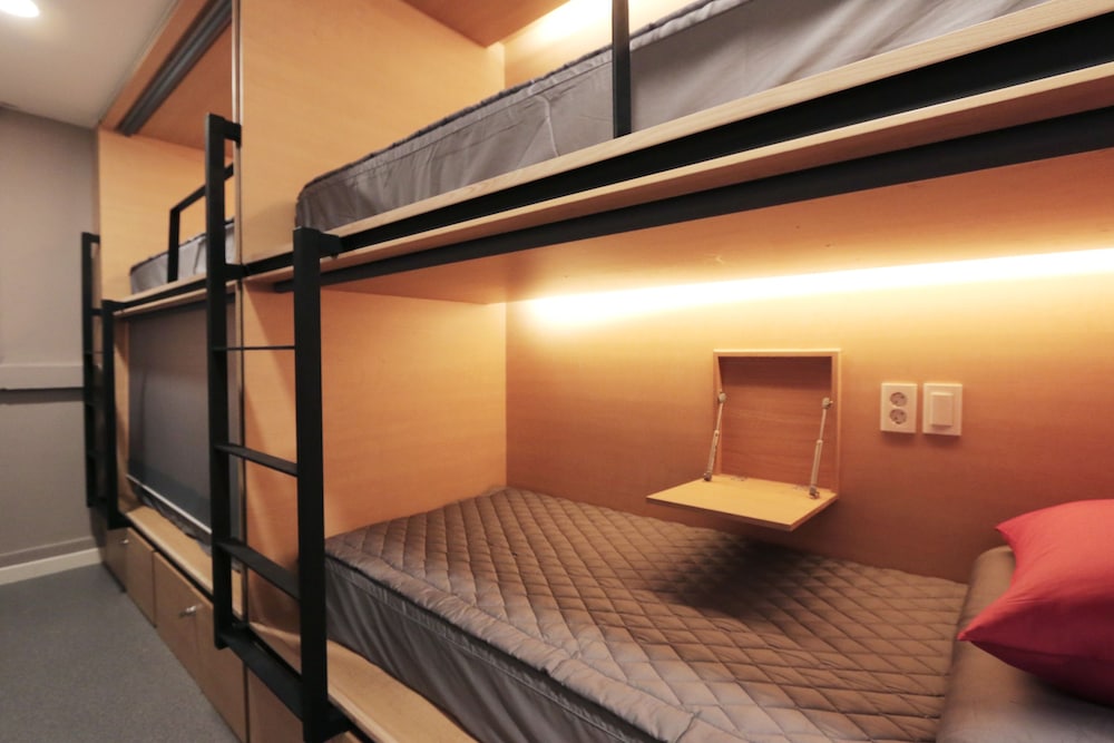Shared Dormitory, Women only (4 persons) photo 1