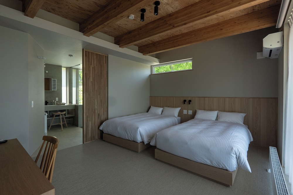 Superior Villa, Partial Ocean View photo 3
