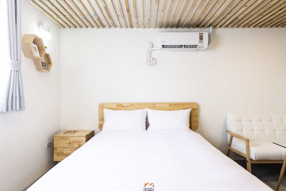 Standard Double Room - Photo 6
