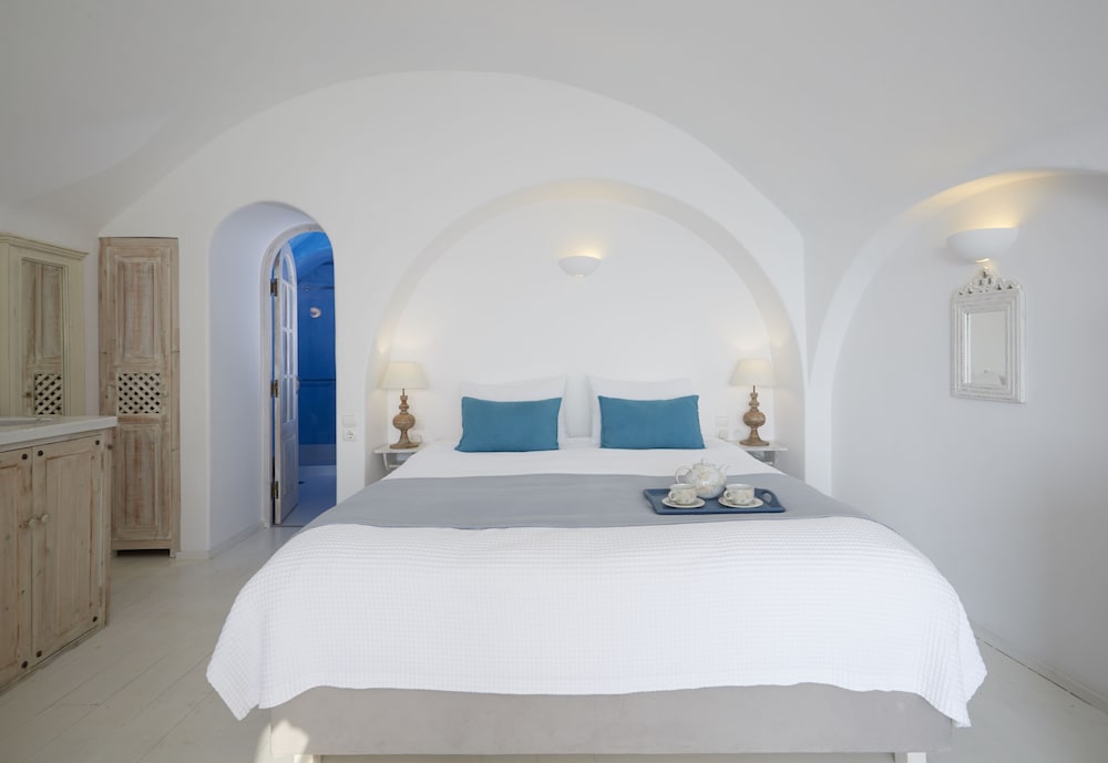 Deluxe Suite, Sea View ( Outdoor Plunge Pool) photo 3
