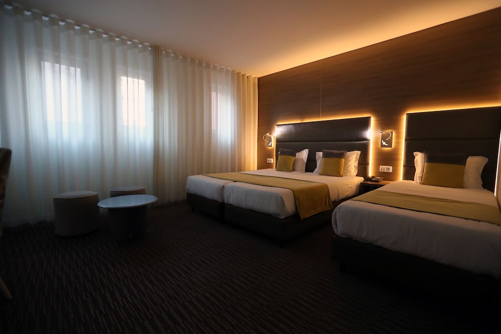The Family Concept Room photo 1
