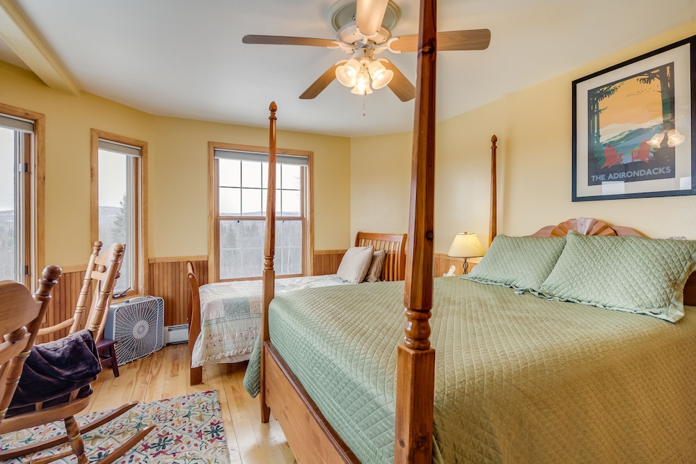 Classic Triple Room (Victorian Room) photo 2