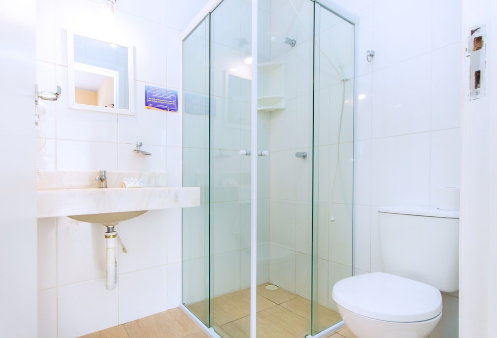 Standard Triple Room - Photo 10