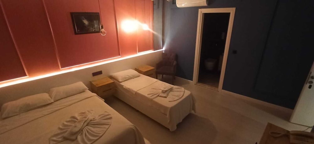 Standard Twin Room photo 1