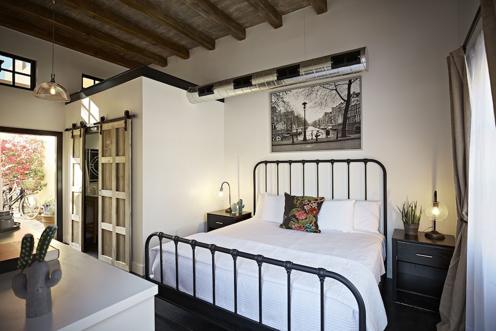 Superior Double Room, Ensuite (Garden Suite)