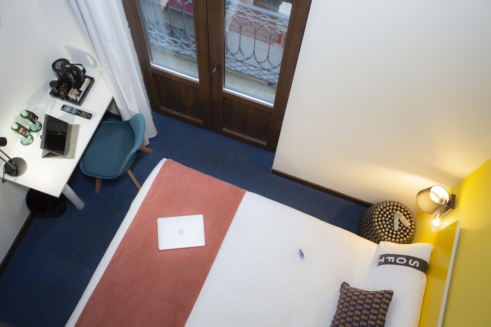 Family Quadruple Room, Balcony - Photo 13