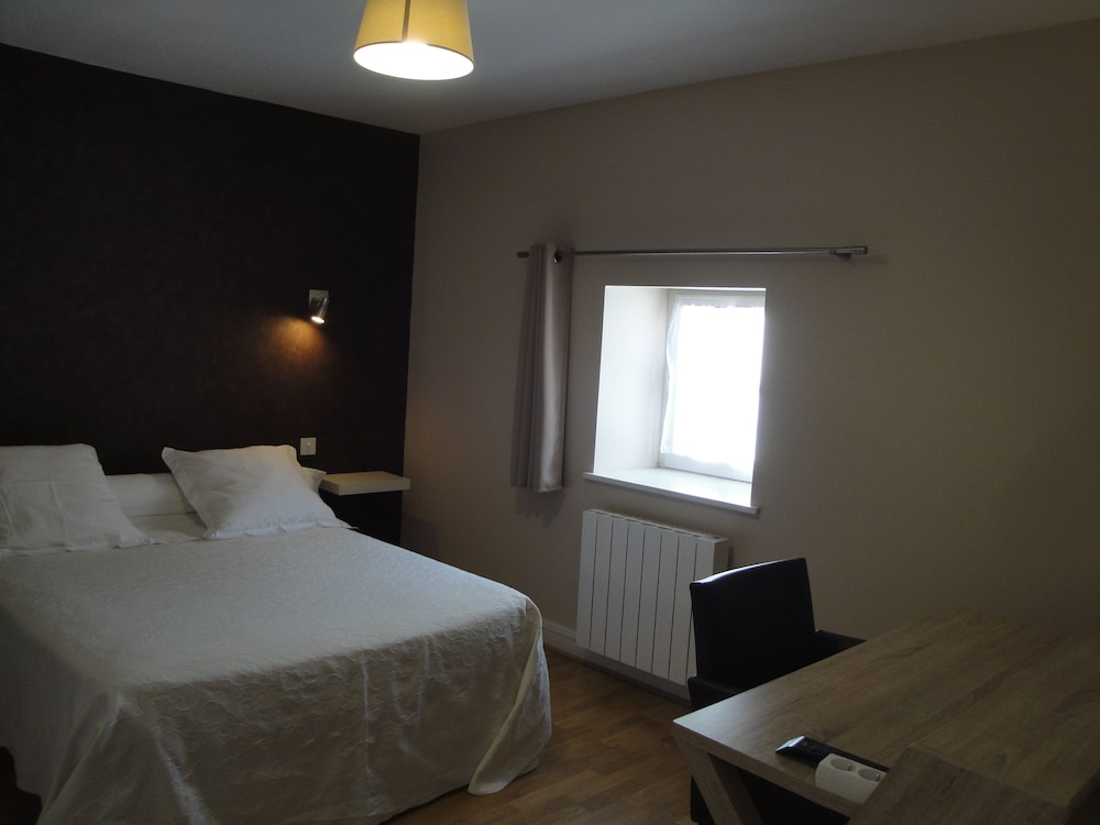 Standard Double Room photo 2