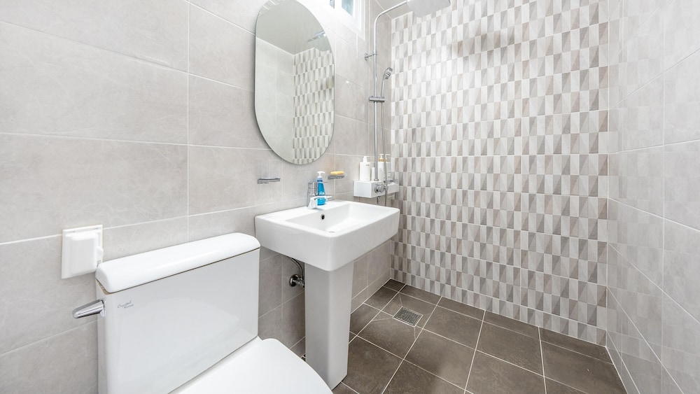 Basic Room, 1 Bedroom (1F wide terraceroom (101)) - Photo 8