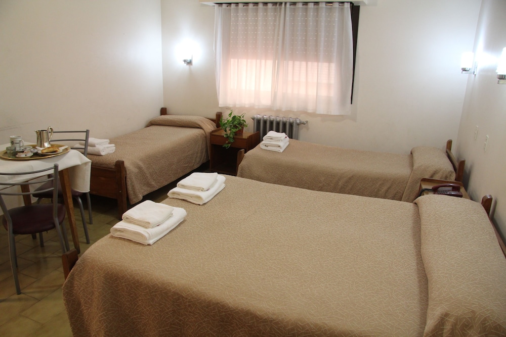 Single Room photo 3