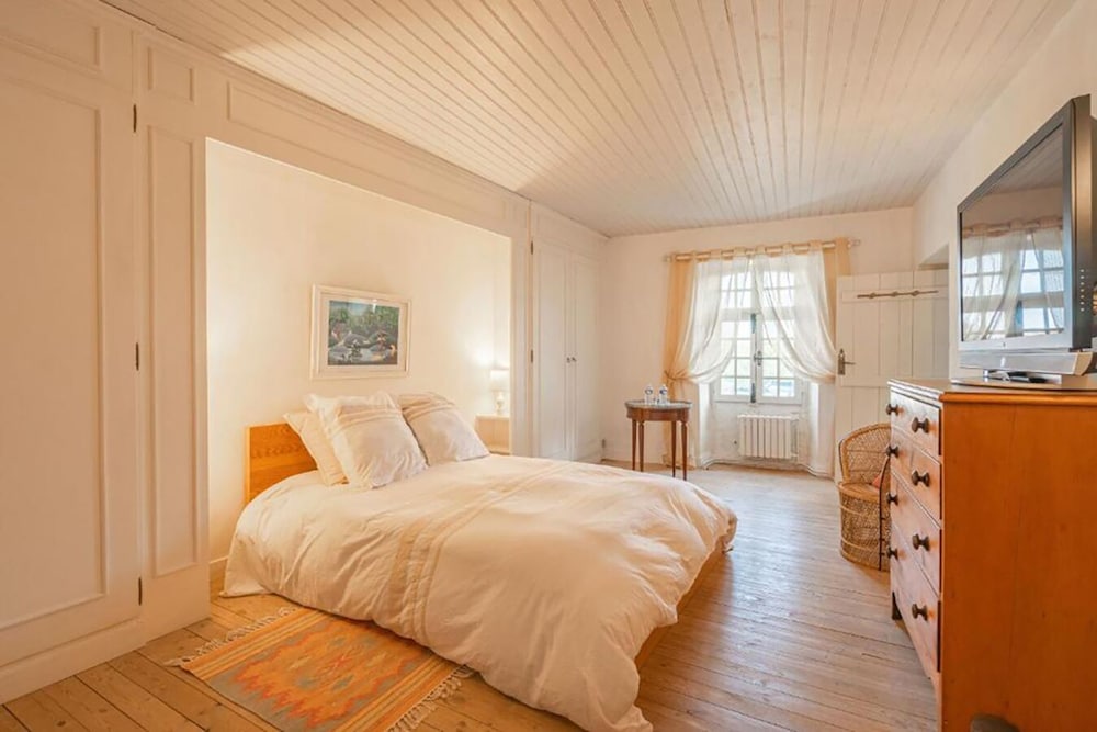 Classic Double Room, Garden View