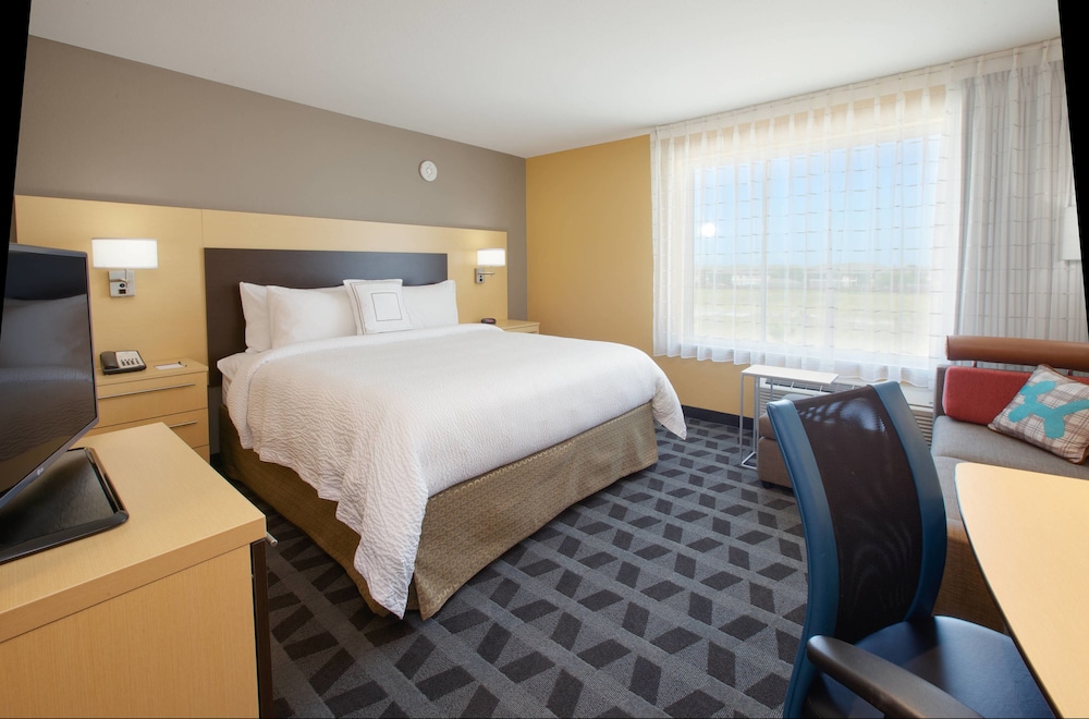 Studio Suite, 1 Queen Bed with Sofa bed