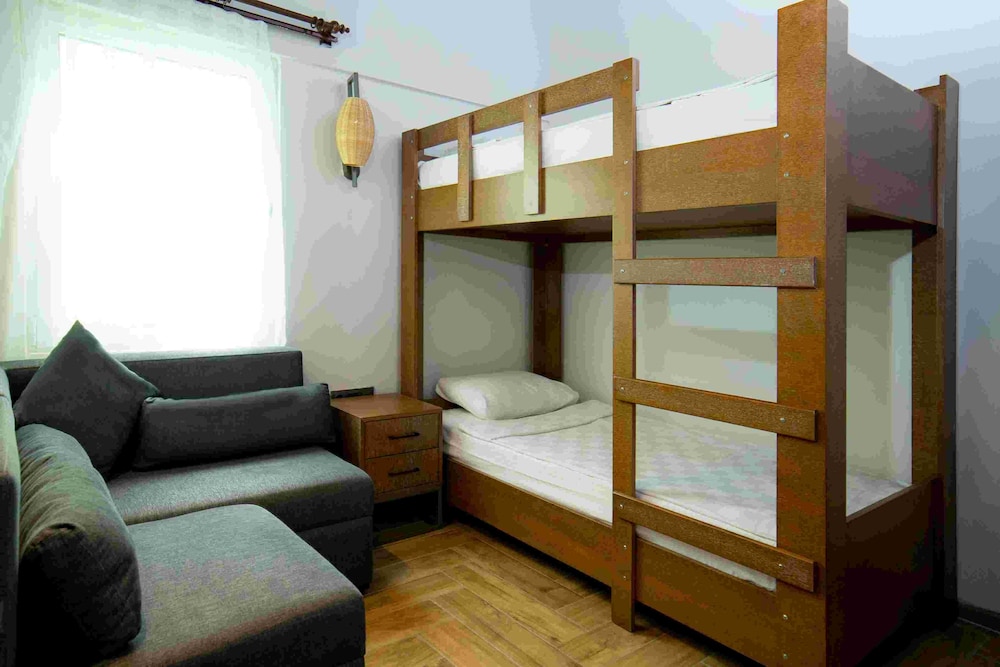 Family Quadruple Room photo 2