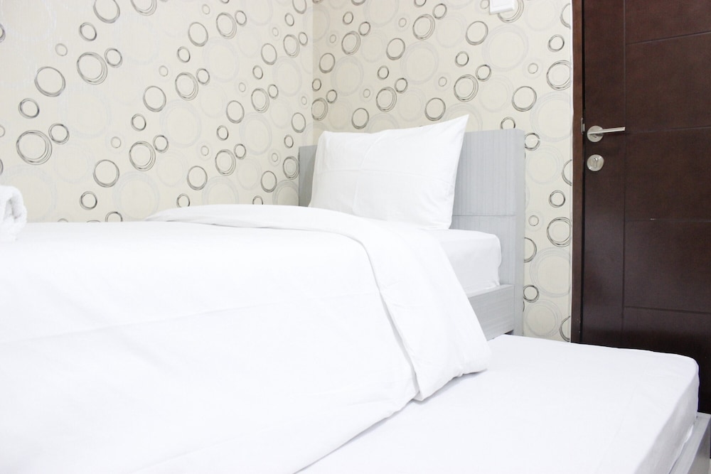 Room - Photo 5