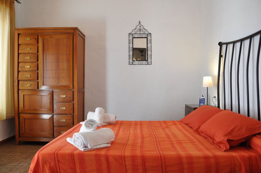 Double or Twin Room photo 3
