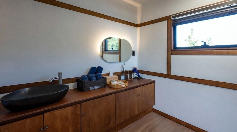 Room (Room B) - Photo 7