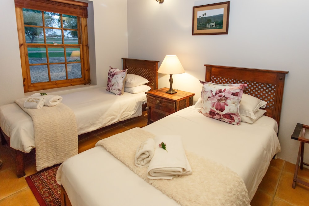 Family Suite, 2 Bedrooms - Photo 4