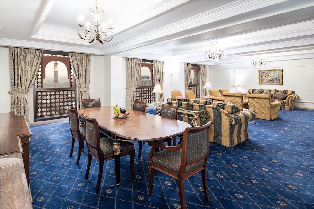 Presidential Suite (Haram View)