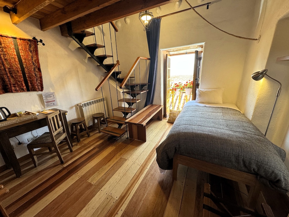 Triple Room, Kitchenette, Mountain View - Photo 3