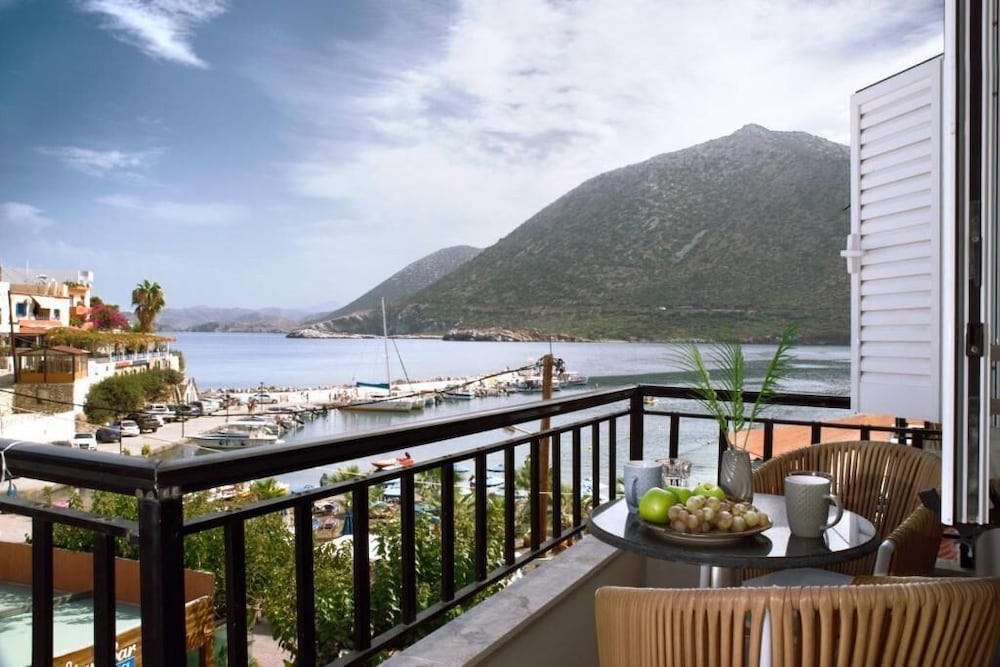 Standard Double or Twin Room, Balcony, Sea View