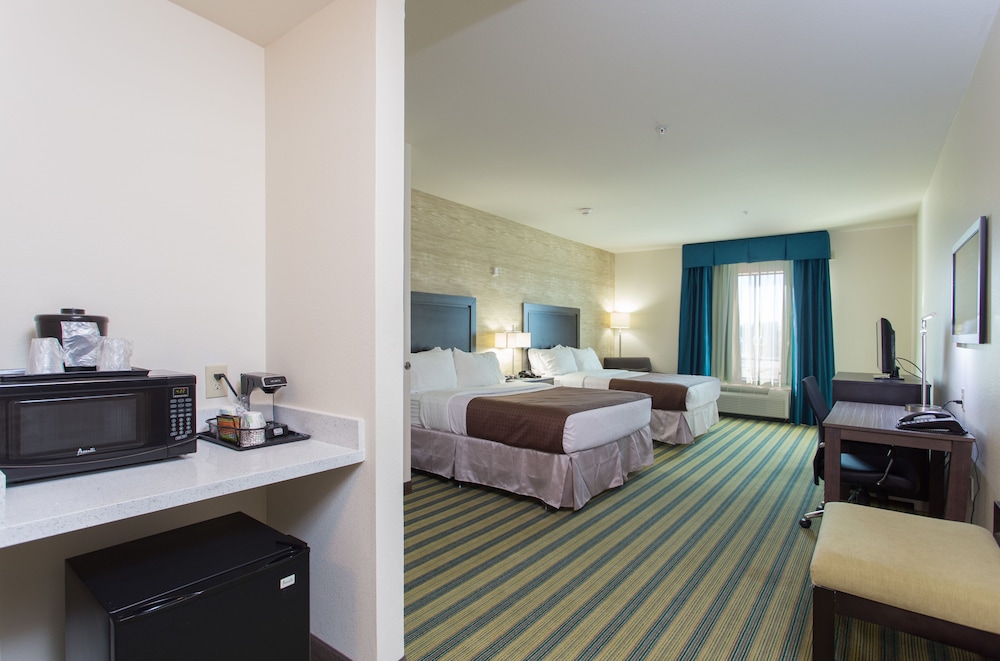 Standard Room, 2 Queen Beds photo 1