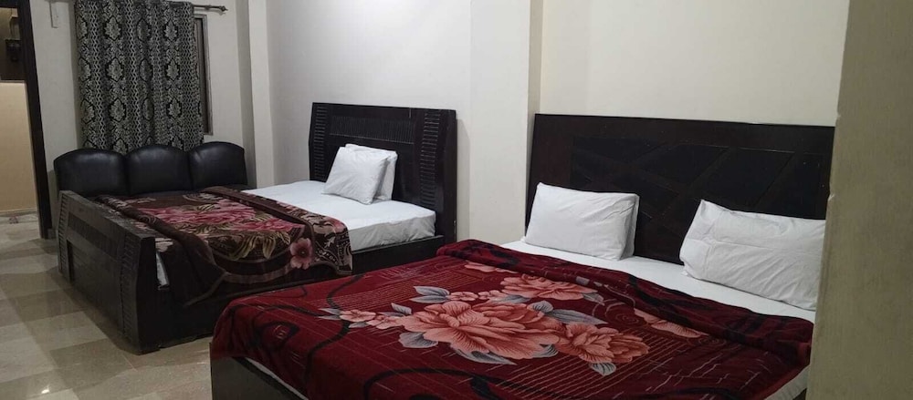 Deluxe Room - Photo 1