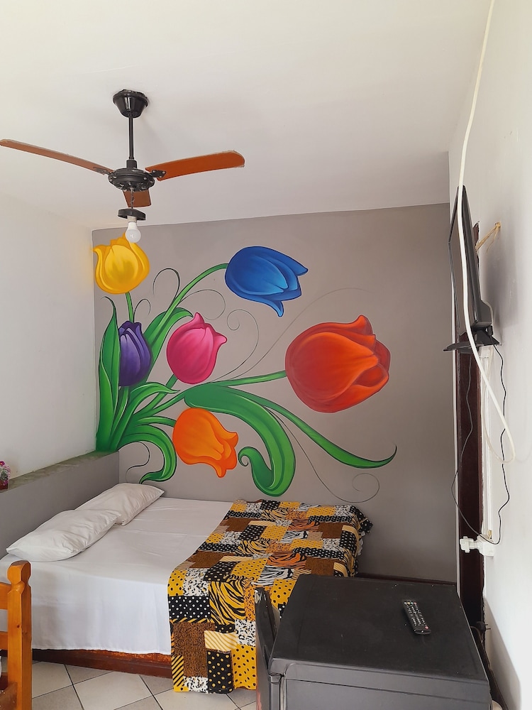 Triple Room, Multiple Beds