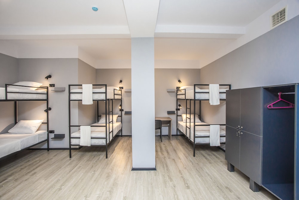 Bed In 15-Bed Mixed Dormitory Room