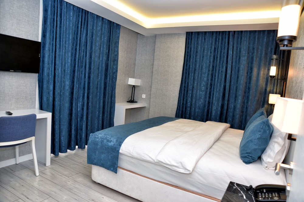 Business Double Room, 1 Bedroom, Non Smoking, City View photo 1