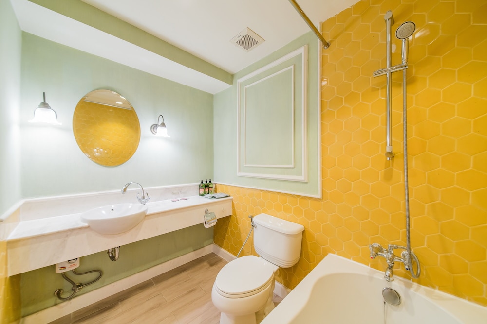 Premier Single Room (High Floor) photo 2