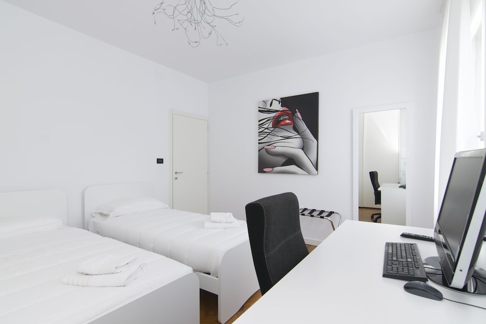 Apartment, 3 Bedrooms photo 2