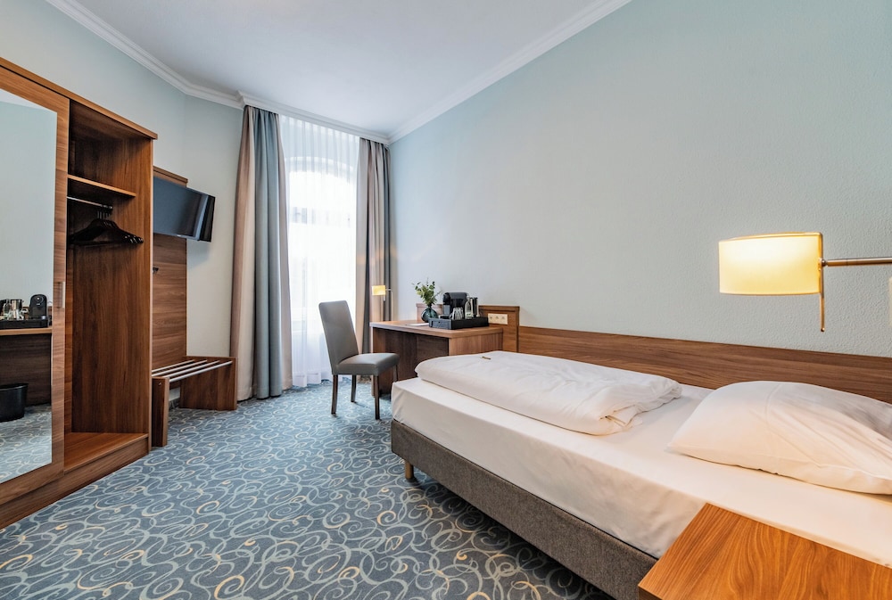 Superior Single Room