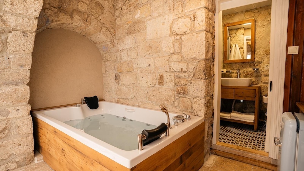 Comfort Triple Room - Photo 27