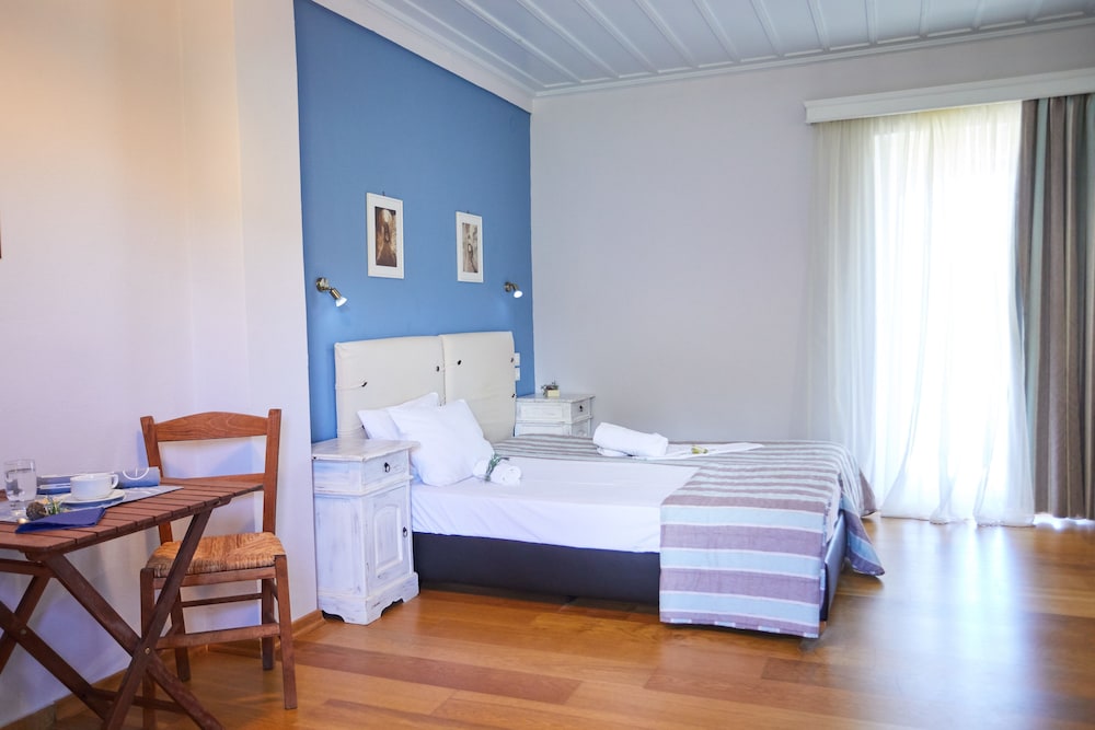 Superior Studio, Sea View