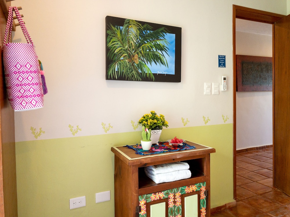 Luxury Villa, 4 Bedrooms, Courtyard Area photo 3
