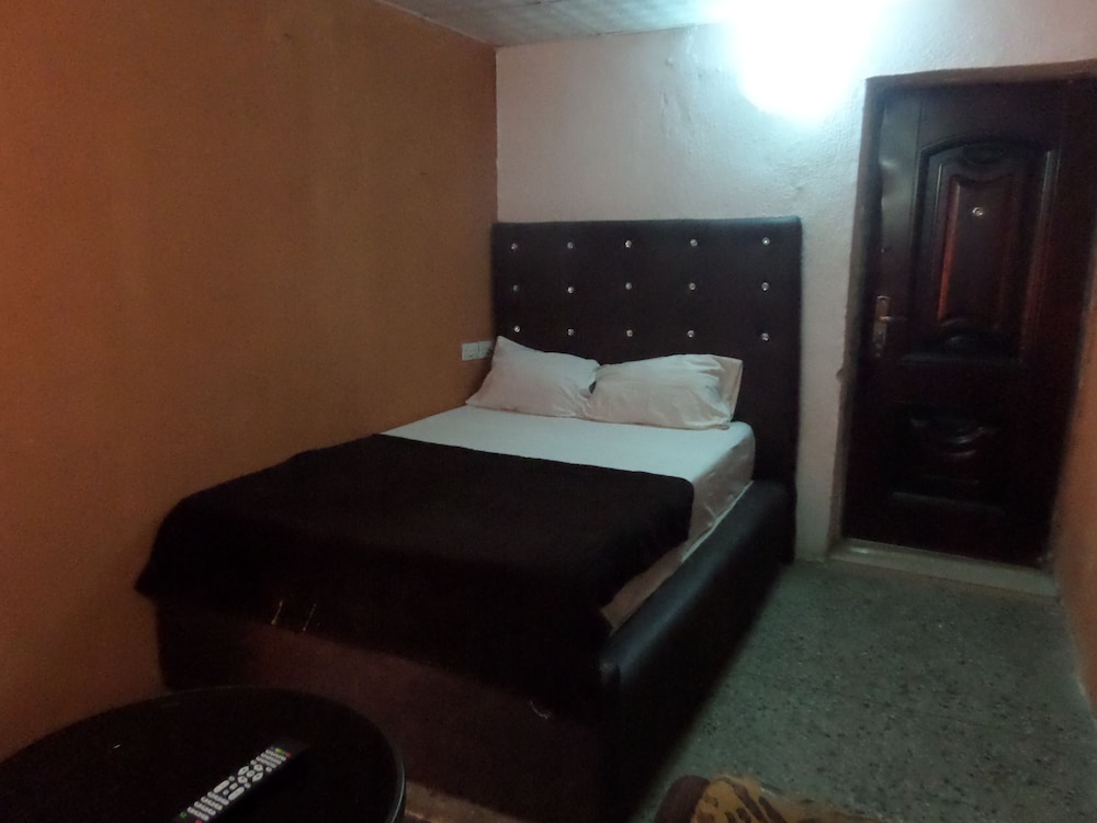 Economy Room photo 1