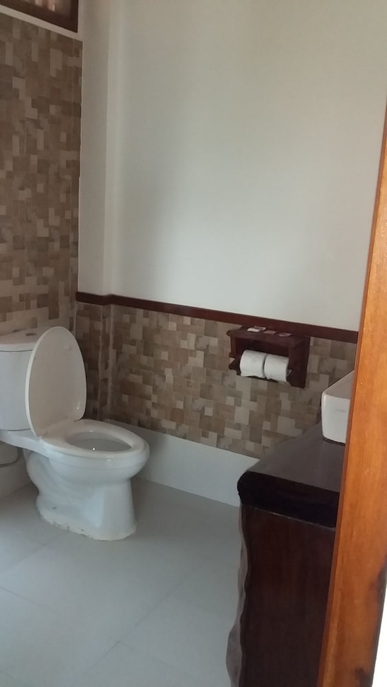 Waterfront Deluxe Room photo 3