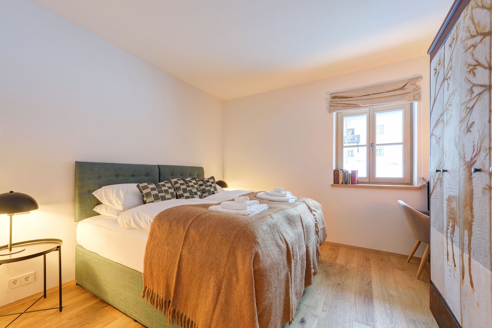 Luxury Apartment photo 3