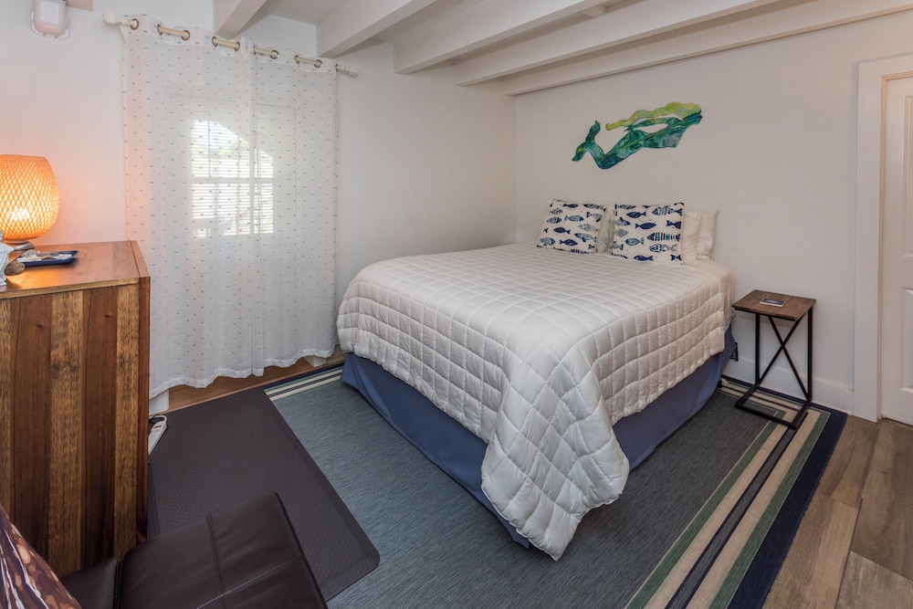 Suite, 1 Bedroom (Lower Level) photo 2