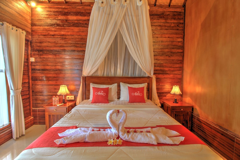 Deluxe Double Room, Pool View photo 3