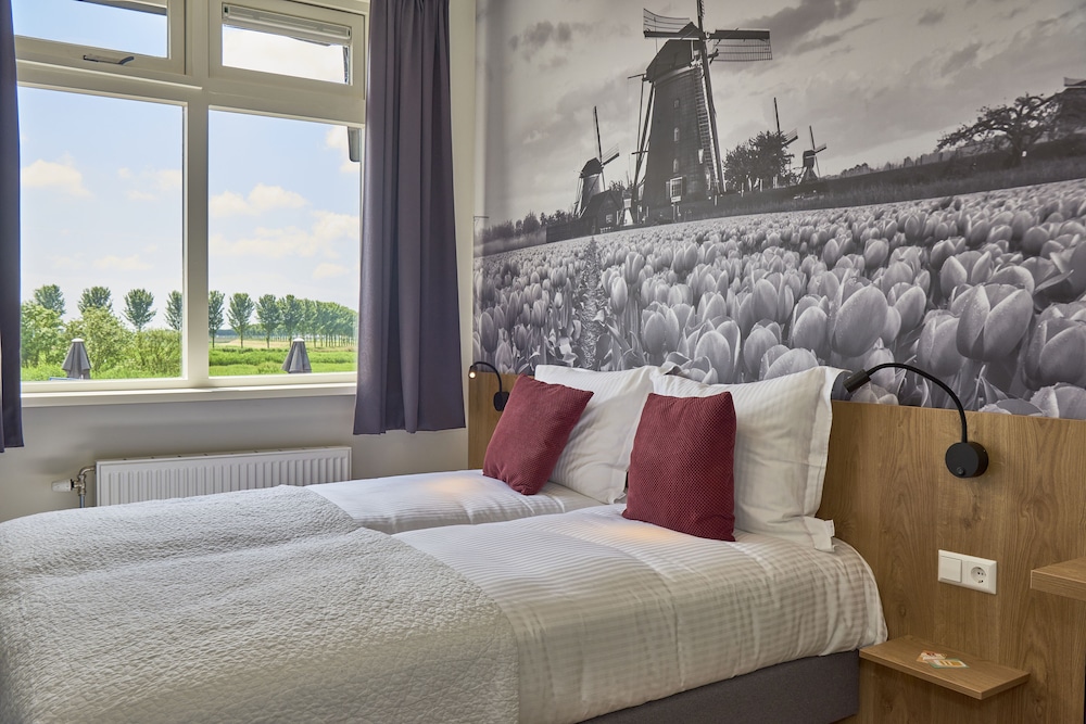Standard Twin Room photo 3