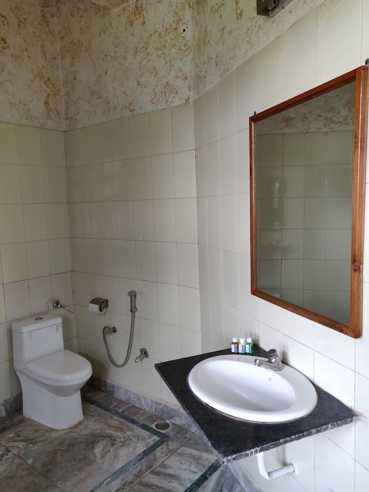 Standard Room photo 3