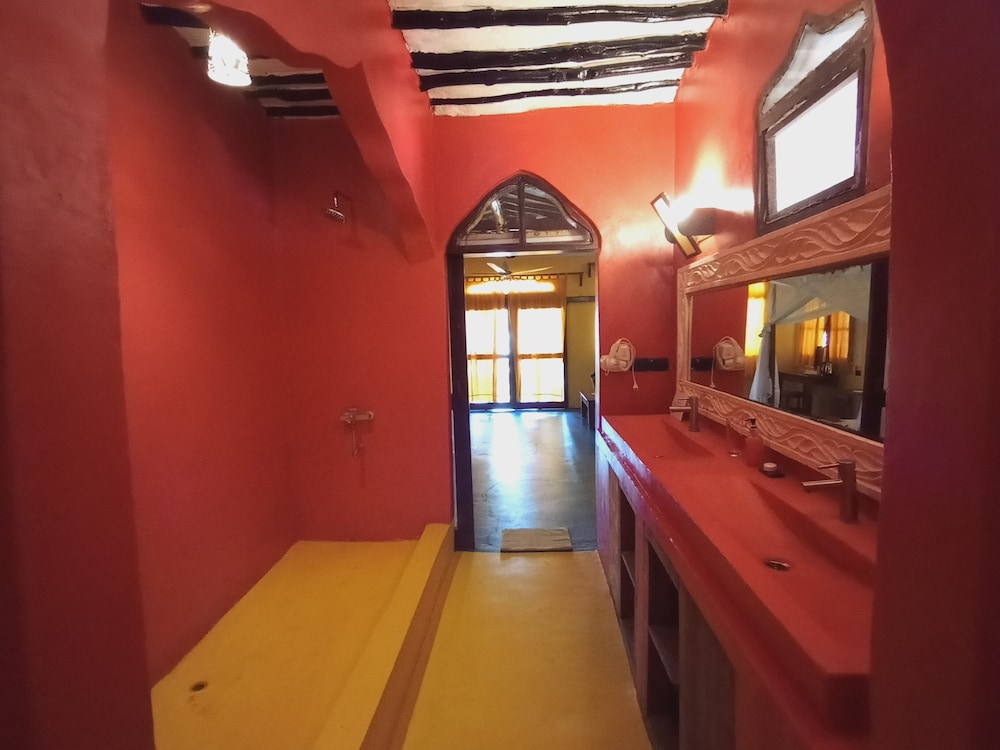 Junior Suite, Ocean View, Sea Facing (n 7)